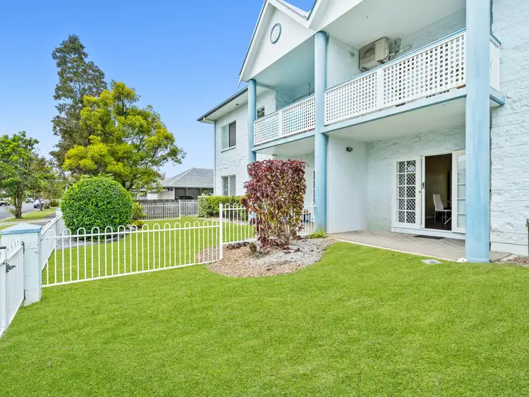 Third view of Homely apartment listing, 2/3-5 Springfield Crescent, Manoora QLD 4870