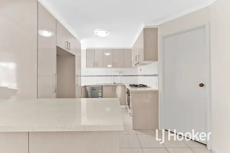 Sixth view of Homely unit listing, 1/33 Ivan Crescent, Hampton Park VIC 3976