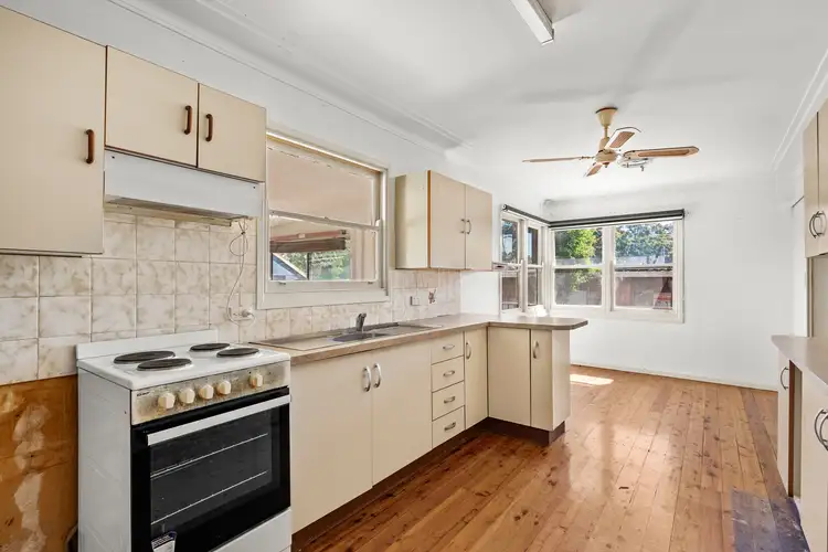 Sixth view of Homely house listing, 40 Woodford Street, Minmi NSW 2287