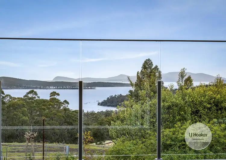 333 Old Station Road, Lower Snug TAS 7054