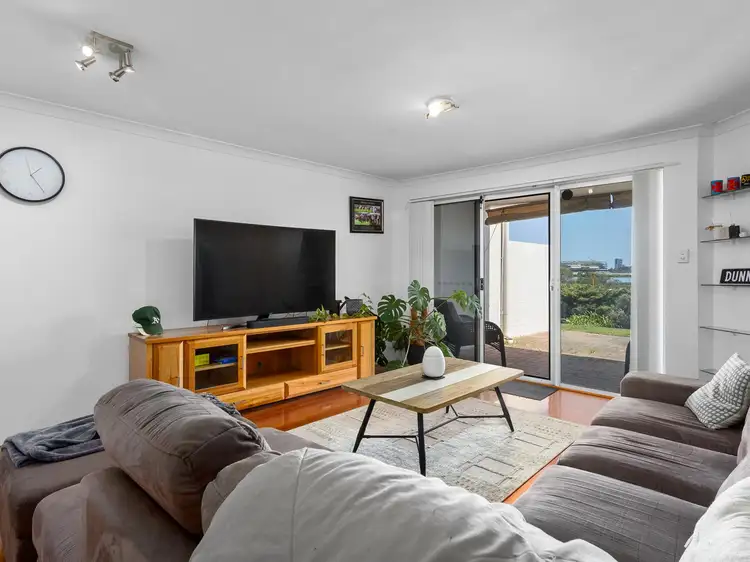Fourth view of Homely unit listing, 2/18 Fogerthorpe Crescent, Maylands WA 6051