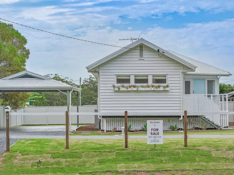 39 Barcelona Tce, Russell Island QLD 4184