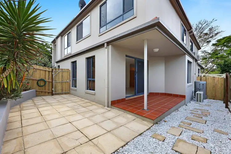 Sixth view of Homely townhouse listing, 2/120 Pohlman Street, Southport QLD 4215