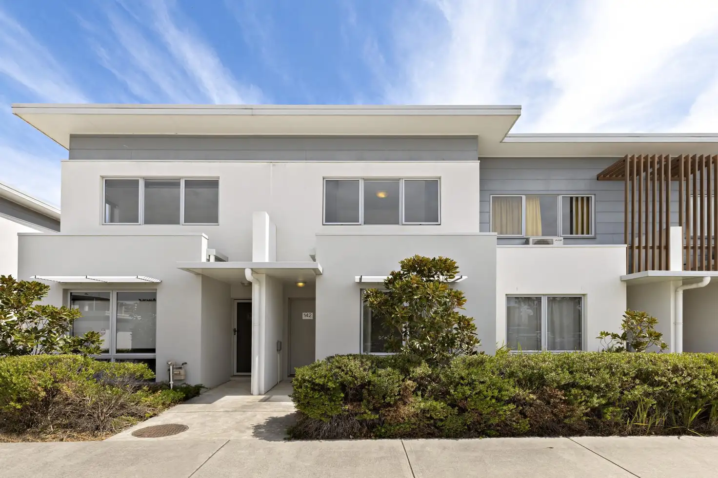 Main view of Homely townhouse listing, 142/142 Mapleton Avenue, Harrison ACT 2914