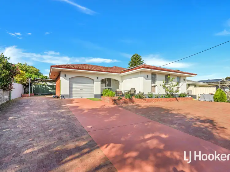 16 Marlow Way, Thornlie WA 6108