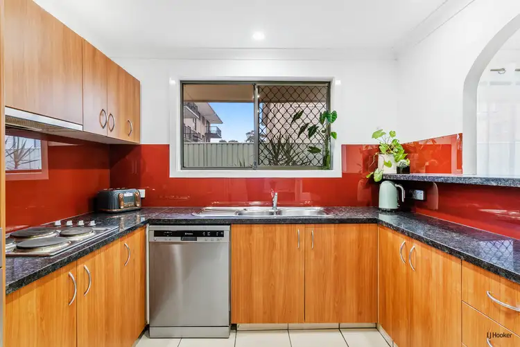 Fifth view of Homely unit listing, 7/100 Kennedy Drive, Tweed Heads West NSW 2485