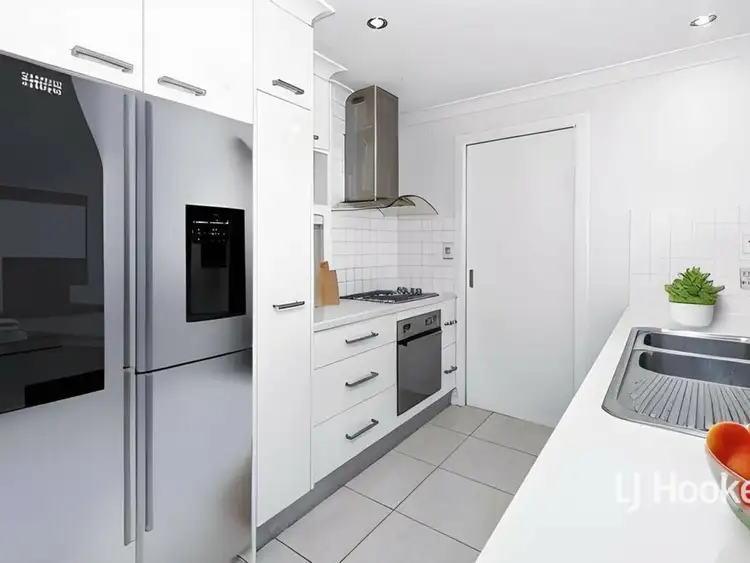 Sixth view of Homely townhouse listing, 1/16 Taylor Street, Araluen NT 870