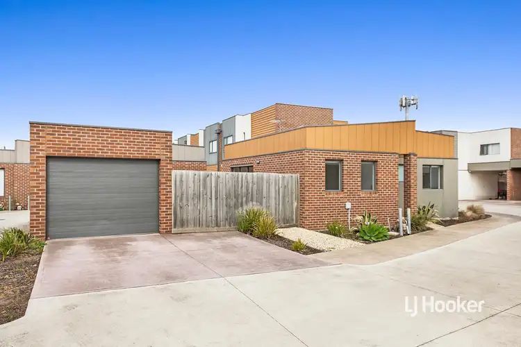 4/4 Nepean Court, Wyndham Vale VIC 3024