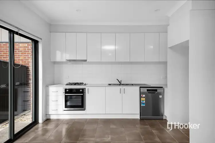 Fifth view of Homely unit listing, 4/4 Nepean Court, Wyndham Vale VIC 3024