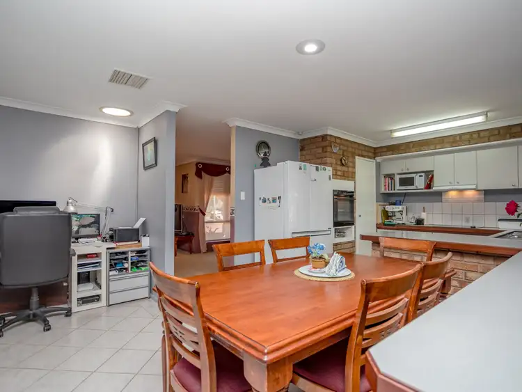 Seventh view of Homely house listing, 10 Empire Way, Thornlie WA 6108
