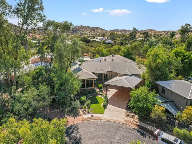 5 Lakes Court, Desert Springs NT 870