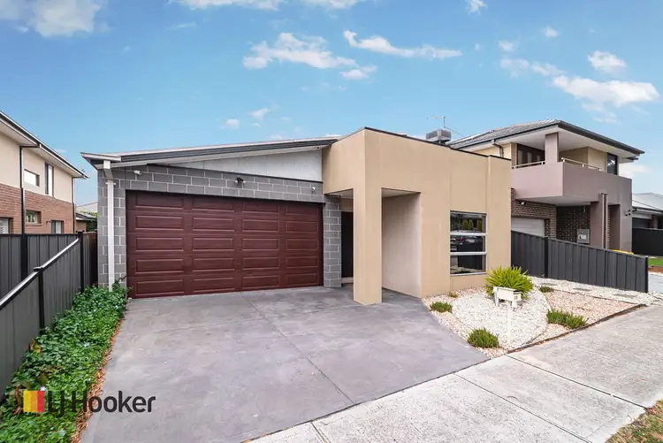 23 Baronial Way, Craigieburn VIC 3064