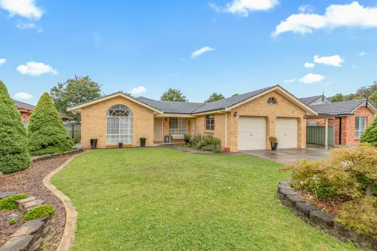 2 Mortlock Close, Lithgow NSW 2790