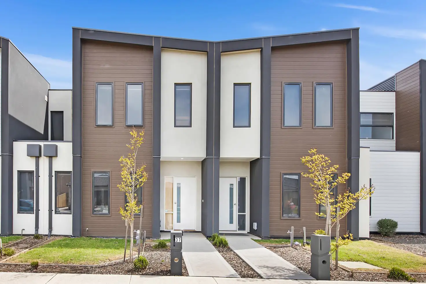 Main view of Homely townhouse listing, 37 Gallaxus Avenue, Wyndham Vale VIC 3024