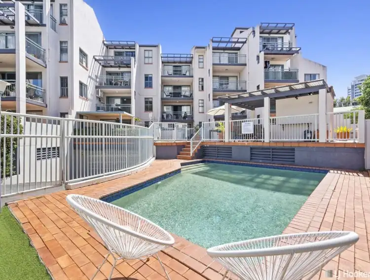 Fifth view of Homely unit listing, 11/7-9 Robert Street, Labrador QLD 4215