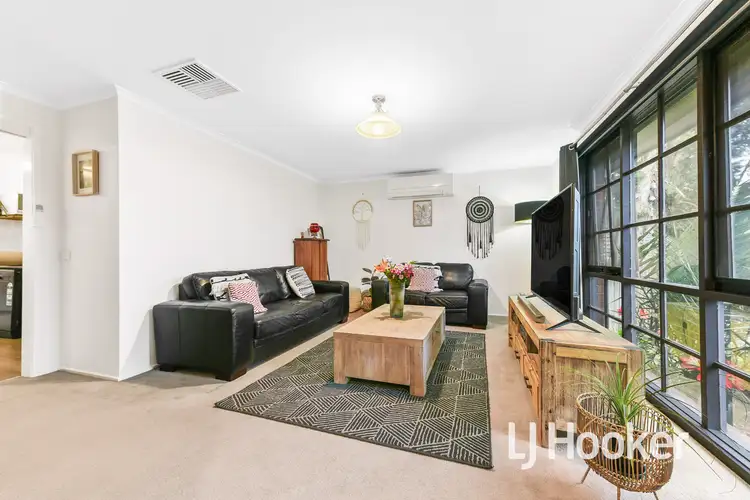 Third view of Homely house listing, 2 Dalvana Court, Hampton Park VIC 3976