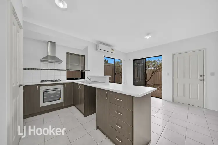Fifth view of Homely villa listing, 6/7 Stockman Way, Cannington WA 6107