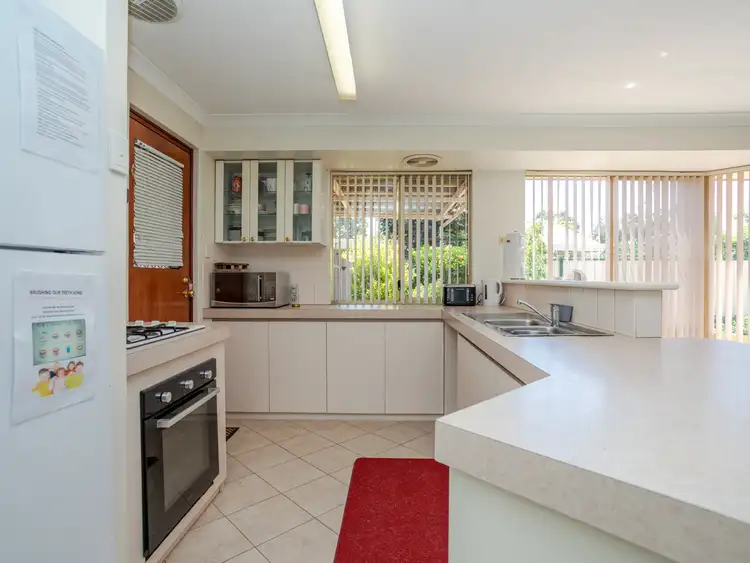 Second view of Homely house listing, 8 Oriole Way, Thornlie WA 6108