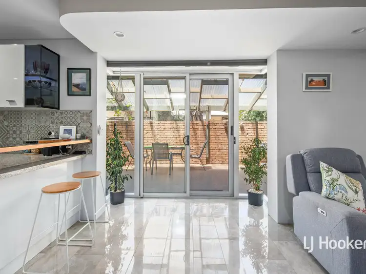 Seventh view of Homely unit listing, 1/2 Warburton Street, East Side NT 870