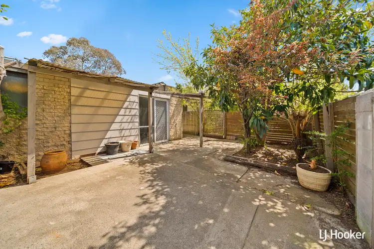 Main view of Homely semi-detached listing, 2/82 Diamantina Crescent, Kaleen ACT 2617