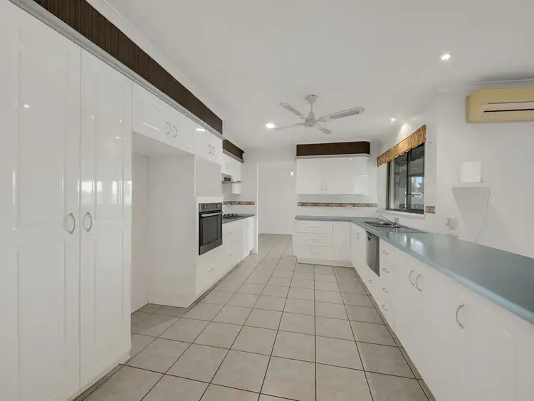 Second view of Homely house listing, 32 Hampton Drive, Tannum Sands QLD 4680