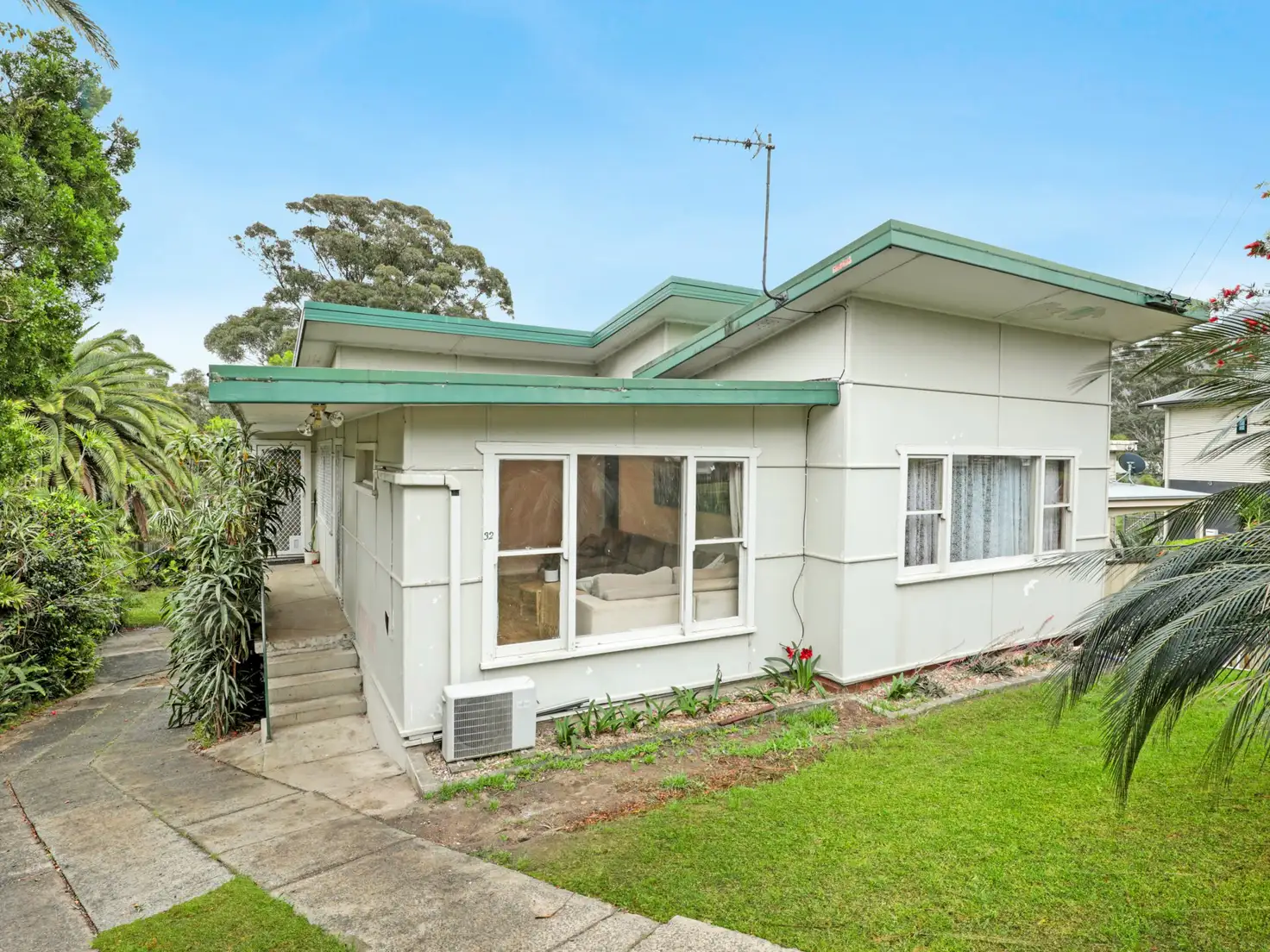Main view of Homely house listing, 32 Pooraka Ave, West Wollongong NSW 2500