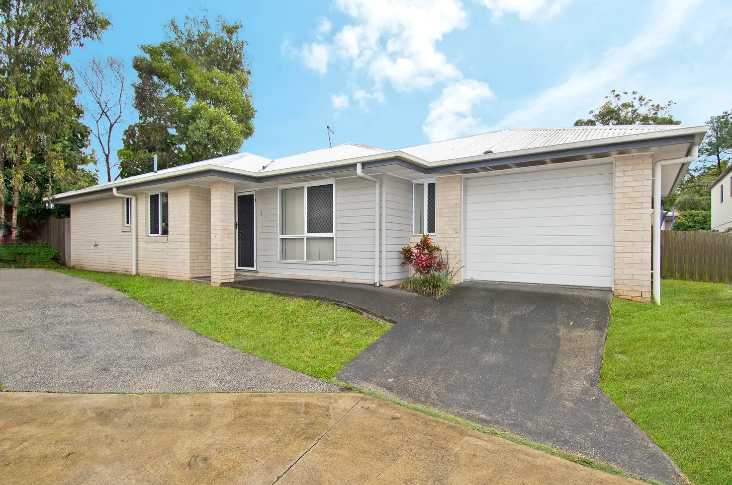 Main view of Homely semi-detached listing, 2/11 Spruce Street, Loganlea QLD 4131