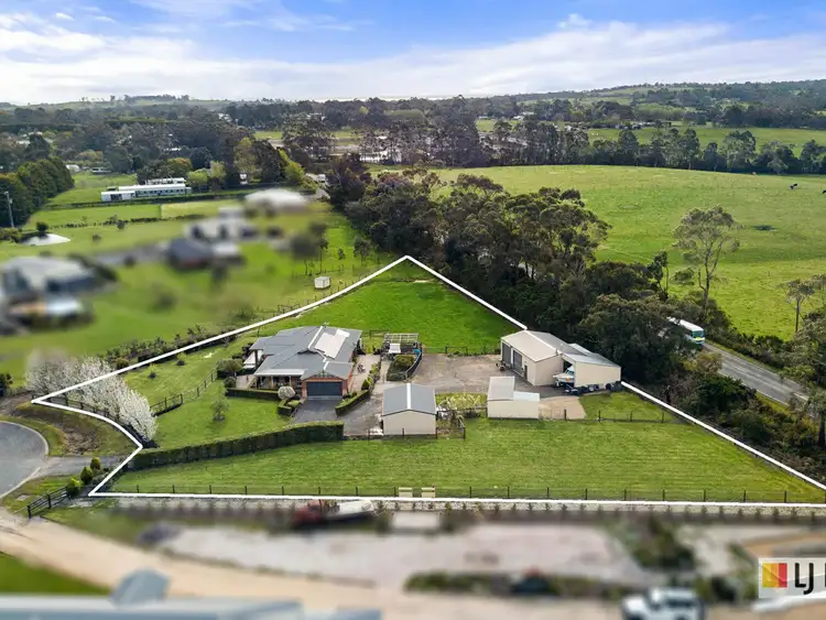 93 Follett Drive, Nyora VIC 3987
