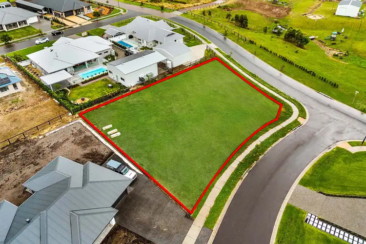 8 Eldon Drive, Louth Park NSW 2320