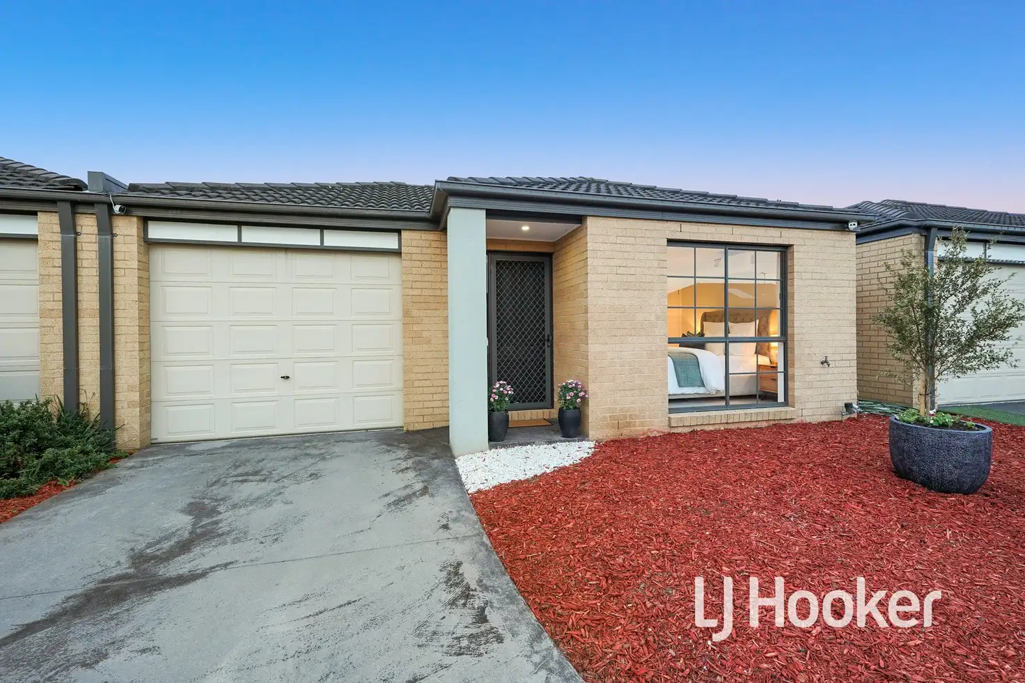 Main view of Homely unit listing, 16/7 Syme Road, Pakenham VIC 3810