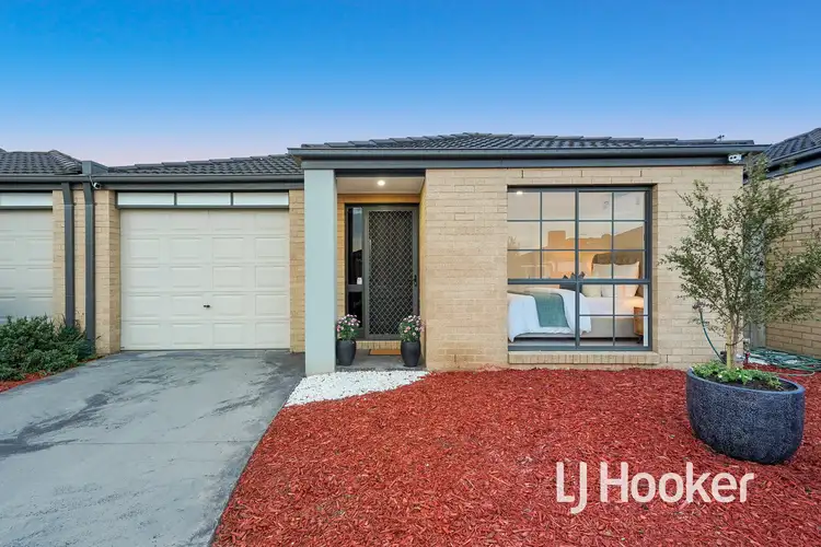 Second view of Homely unit listing, 16/7 Syme Road, Pakenham VIC 3810
