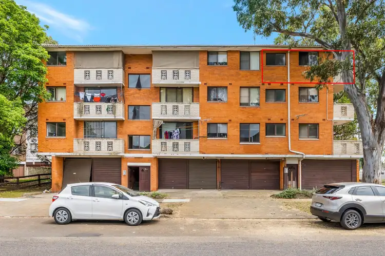 Main view of Homely unit listing, 6/32 Remembrance Avenue, Warwick Farm NSW 2170