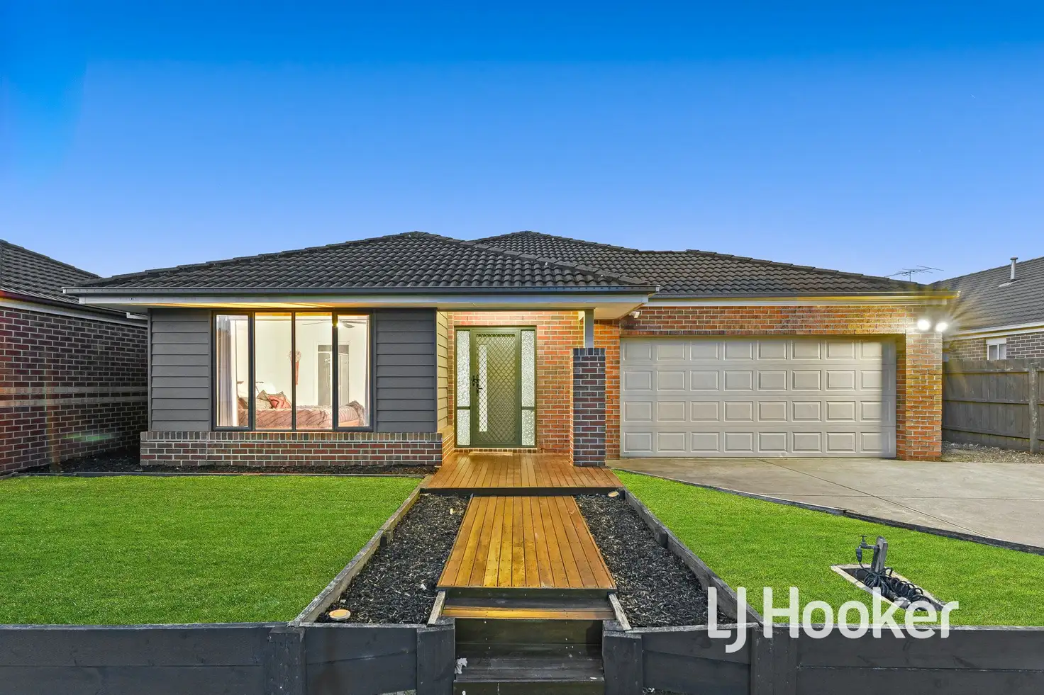 Main view of Homely house listing, 14 Sweet Pea Drive, Pakenham VIC 3810