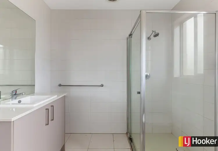 Fifth view of Homely house listing, 11 Rialto Close, Wallan VIC 3756
