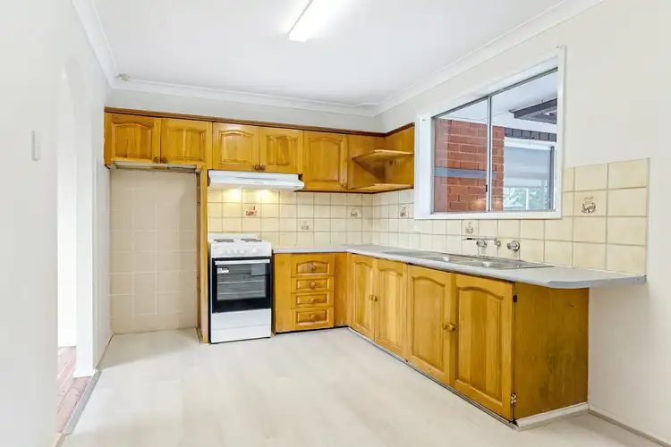Second view of Homely house listing, 10 Eton Court, Cambridge Park NSW 2747
