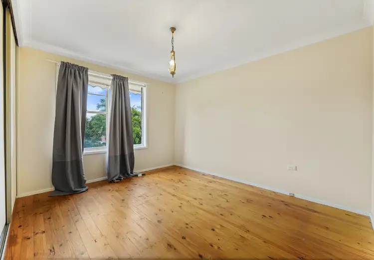 Seventh view of Homely house listing, 11 Menindee Avenue, Leumeah NSW 2560