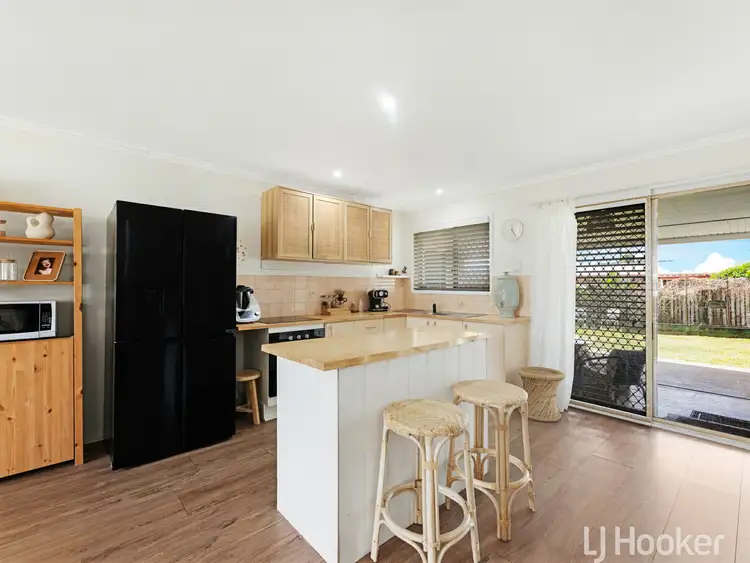 Second view of Homely house listing, 27 Martin Street, Point Vernon QLD 4655