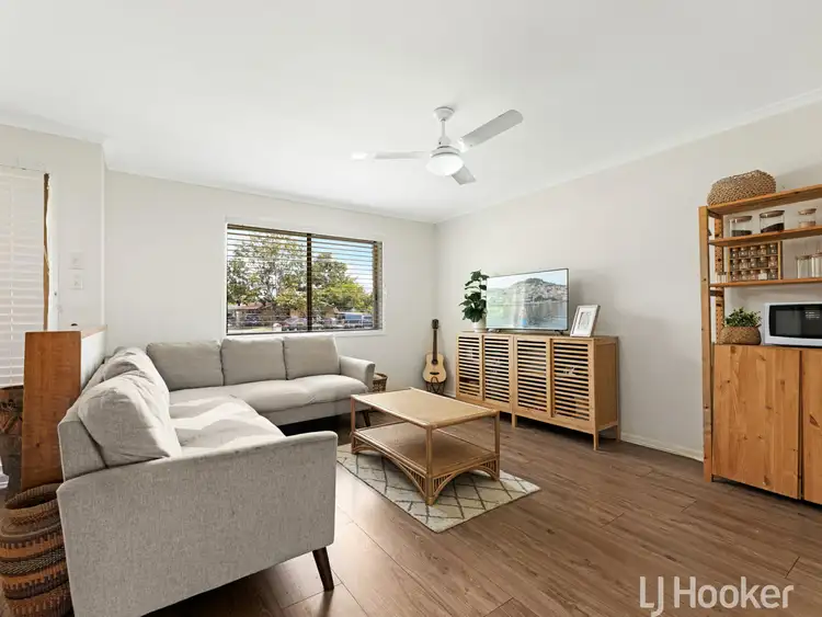 Third view of Homely house listing, 27 Martin Street, Point Vernon QLD 4655
