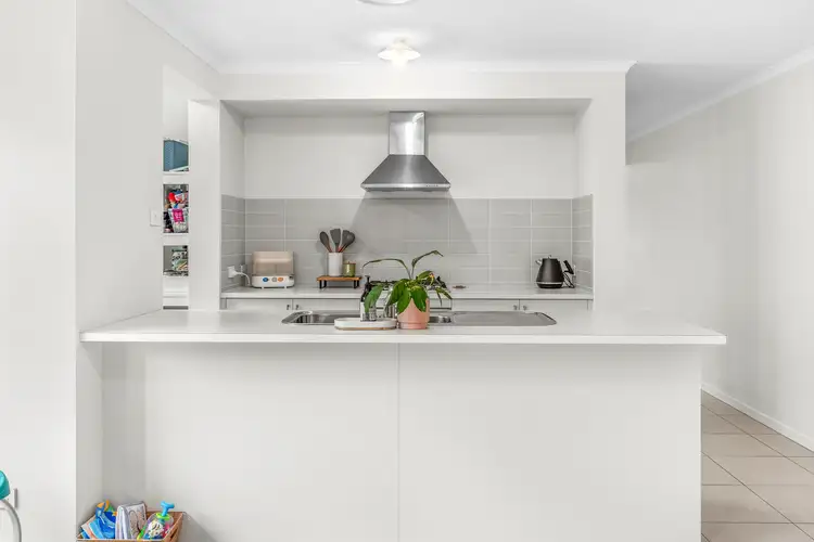 Fourth view of Homely house listing, 19 Springfield Drive, Lochinvar NSW 2321