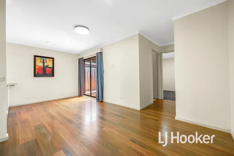 Third view of Homely house listing, 8 Ellindale Close, Hampton Park VIC 3976