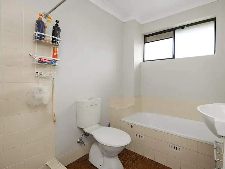 Sixth view of Homely unit listing, 5/82 Blaxland Avenue, Singleton NSW 2330