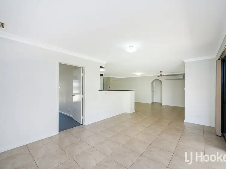 Sixth view of Homely house listing, 17 Fagence Way, Thornlie WA 6108