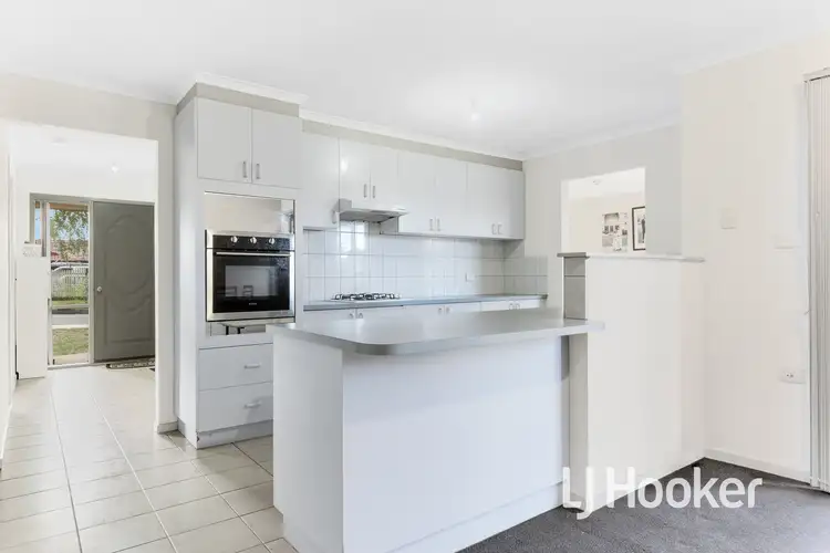 Fifth view of Homely house listing, 35 Ralph Crescent, Hampton Park VIC 3976