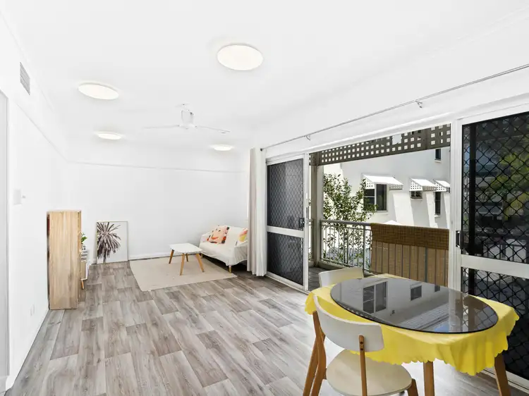 Main view of Homely unit listing, 11/14 Upward Street, Cairns North QLD 4870