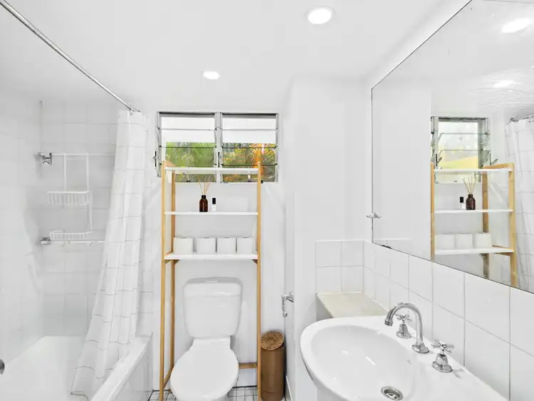 Sixth view of Homely unit listing, 11/14 Upward Street, Cairns North QLD 4870