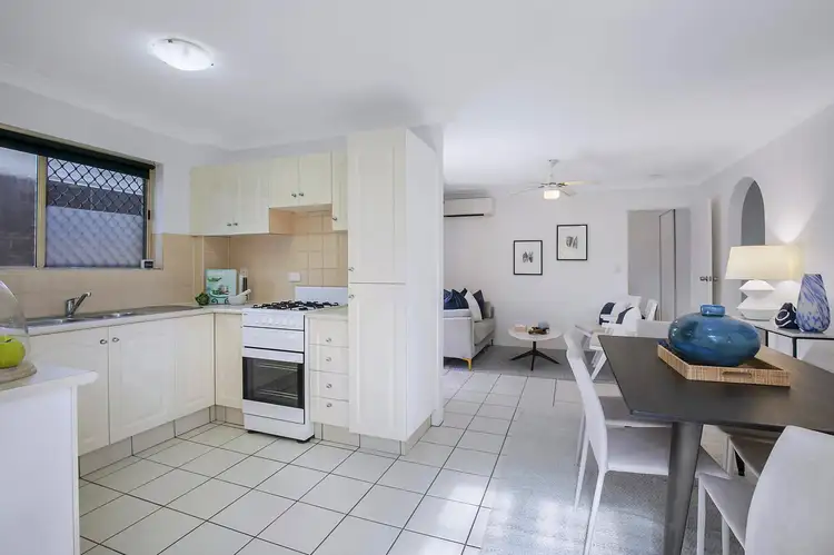 Main view of Homely apartment listing, 5/37 Vera Street, Greenslopes QLD 4120