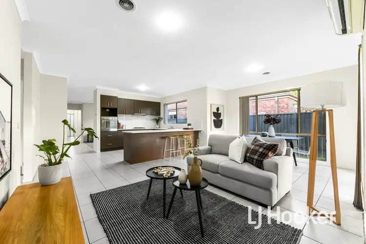Second view of Homely house listing, 5 Sarton Link, Pakenham VIC 3810