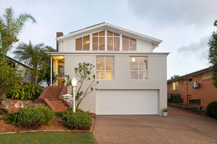 21 Kneale Street, Holland Park West QLD 4121