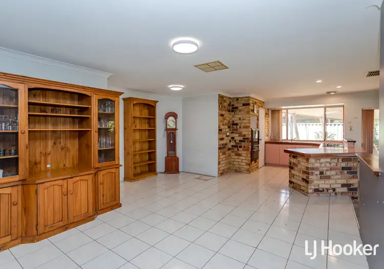 Seventh view of Homely house listing, 17 Honeyeater Glade, Huntingdale WA 6110