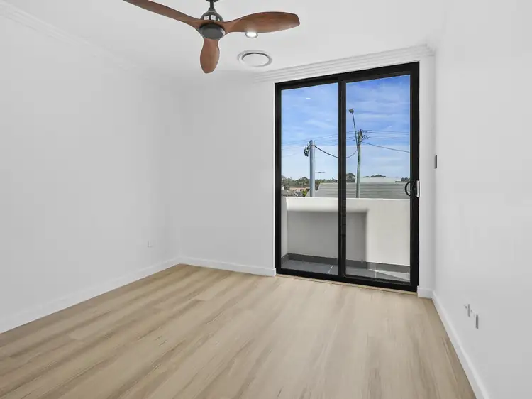 Sixth view of Homely semi-detached listing, 74B Kent Street, Minto NSW 2566